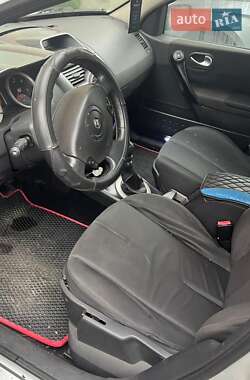 Универсал Renault Megane 2005 в 