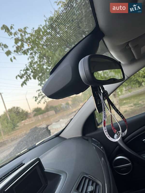 Універсал Renault Megane 2012 в Вознесенську фото 37 Універсал Renault Megane 2012 в Вознесенську