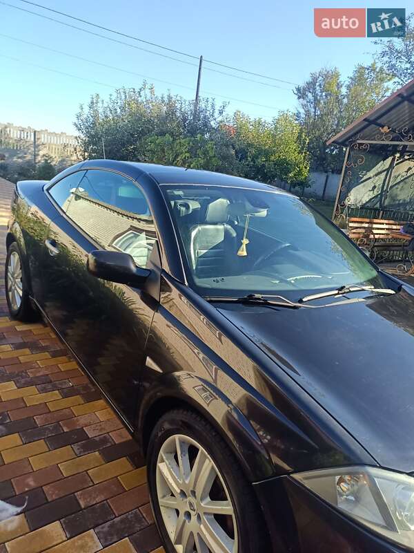 Кабріолет Renault Megane 2008 в Полтаві фото 6 Кабріолет Renault Megane 2008 в Полтаві