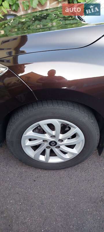 Универсал Renault Megane 2013 в Николаеве фото 2 Универсал Renault Megane 2013 в Николаеве