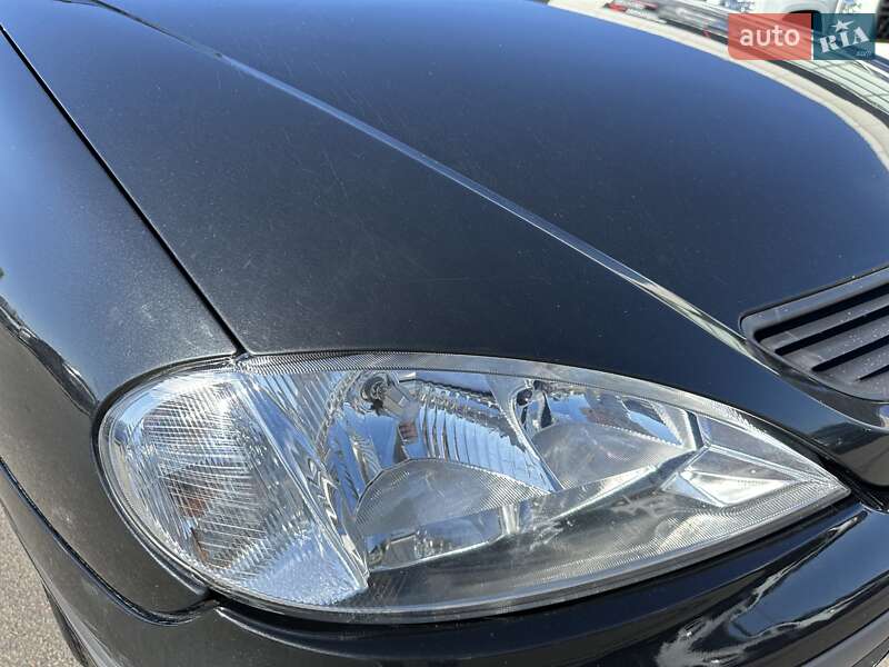 Седан Renault Megane 2003 в Киеве