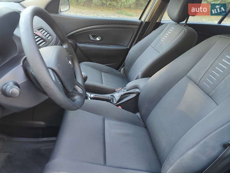 Универсал Renault Megane 2010 в Киеве
