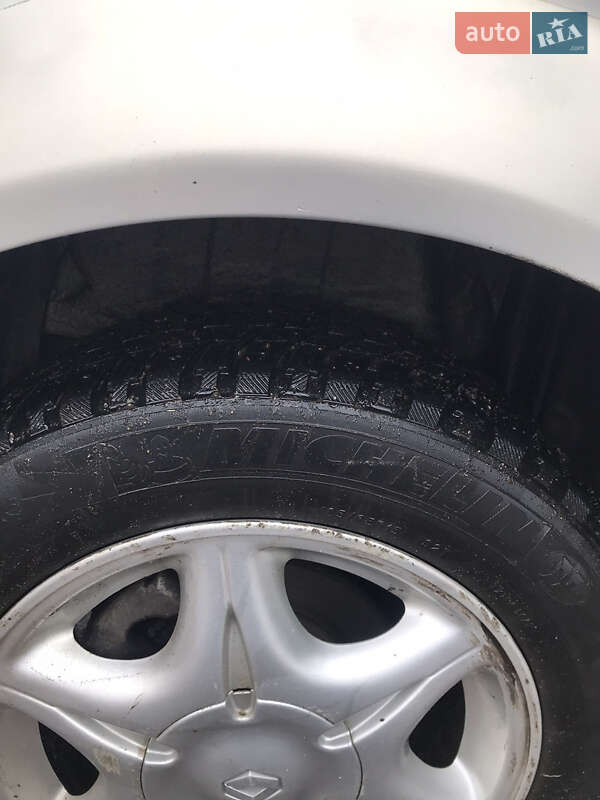 Седан Renault Megane 2005 в Балаклее