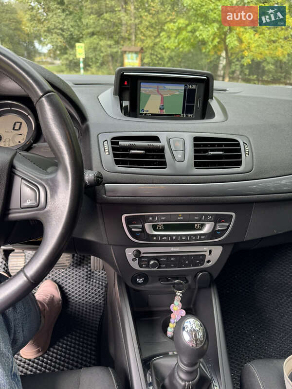 Универсал Renault Megane 2015 в Полтаве фото 2 Универсал Renault Megane 2015 в Полтаве