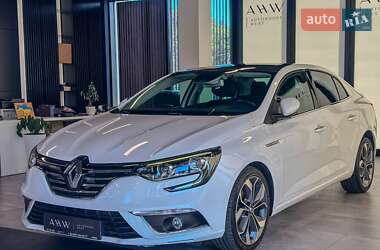 Седан Renault Megane 2018 в 