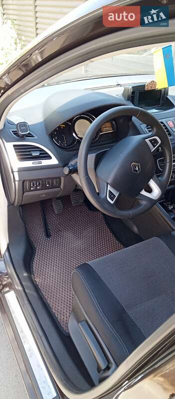 Универсал Renault Megane 2011 в Одессе фото 24 Универсал Renault Megane 2011 в Одессе
