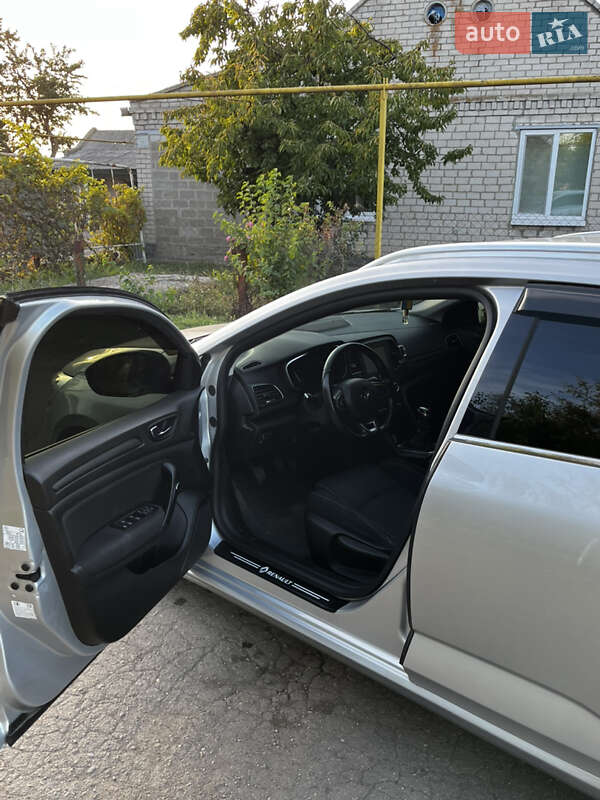 Универсал Renault Megane 2018 в Царичанке фото 12 Универсал Renault Megane 2018 в Царичанке