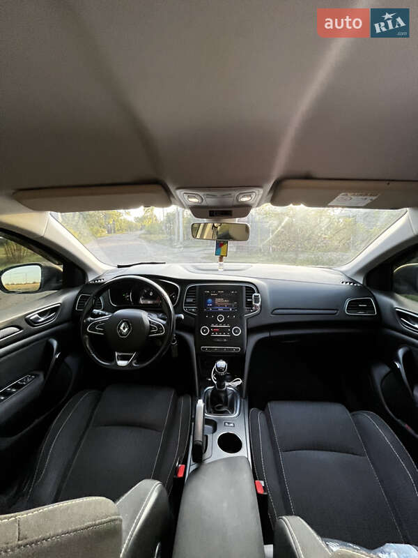 Универсал Renault Megane 2018 в Царичанке фото 16 Универсал Renault Megane 2018 в Царичанке
