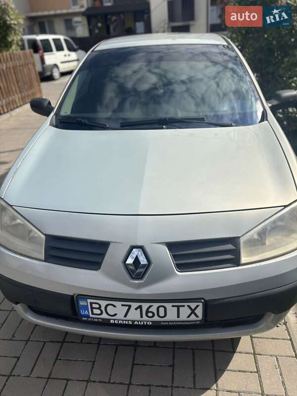 Седан Renault Megane 2004 в Львове