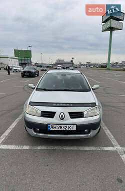 Хэтчбек Renault Megane 2002 в Киеве
