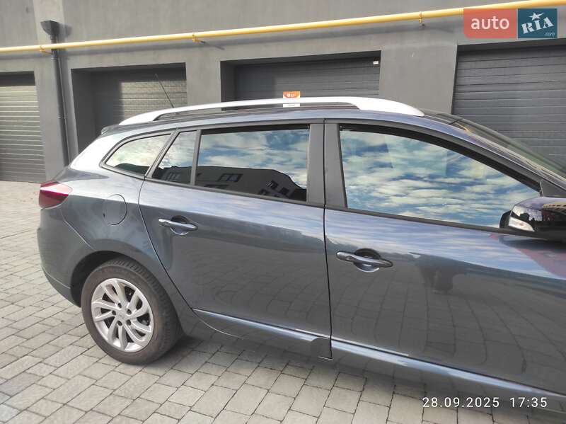 Универсал Renault Megane 2015 в Ивано-Франковске фото 12 Универсал Renault Megane 2015 в Ивано-Франковске