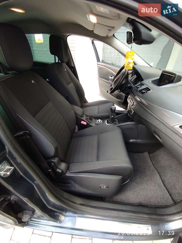 Универсал Renault Megane 2015 в Ивано-Франковске фото 41 Универсал Renault Megane 2015 в Ивано-Франковске