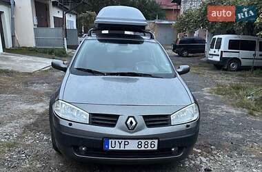 Хэтчбек Renault Megane 2003 в 