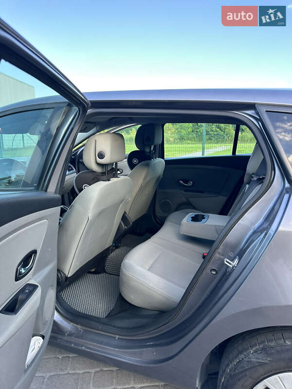 Универсал Renault Megane 2010 в Ровно