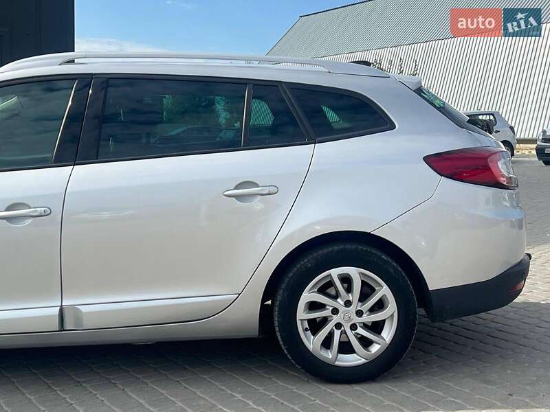 Універсал Renault Megane 2013 в Львові фото 7 Універсал Renault Megane 2013 в Львові