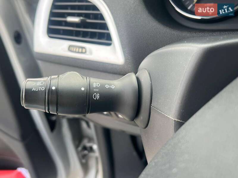 Універсал Renault Megane 2013 в Львові фото 22 Універсал Renault Megane 2013 в Львові