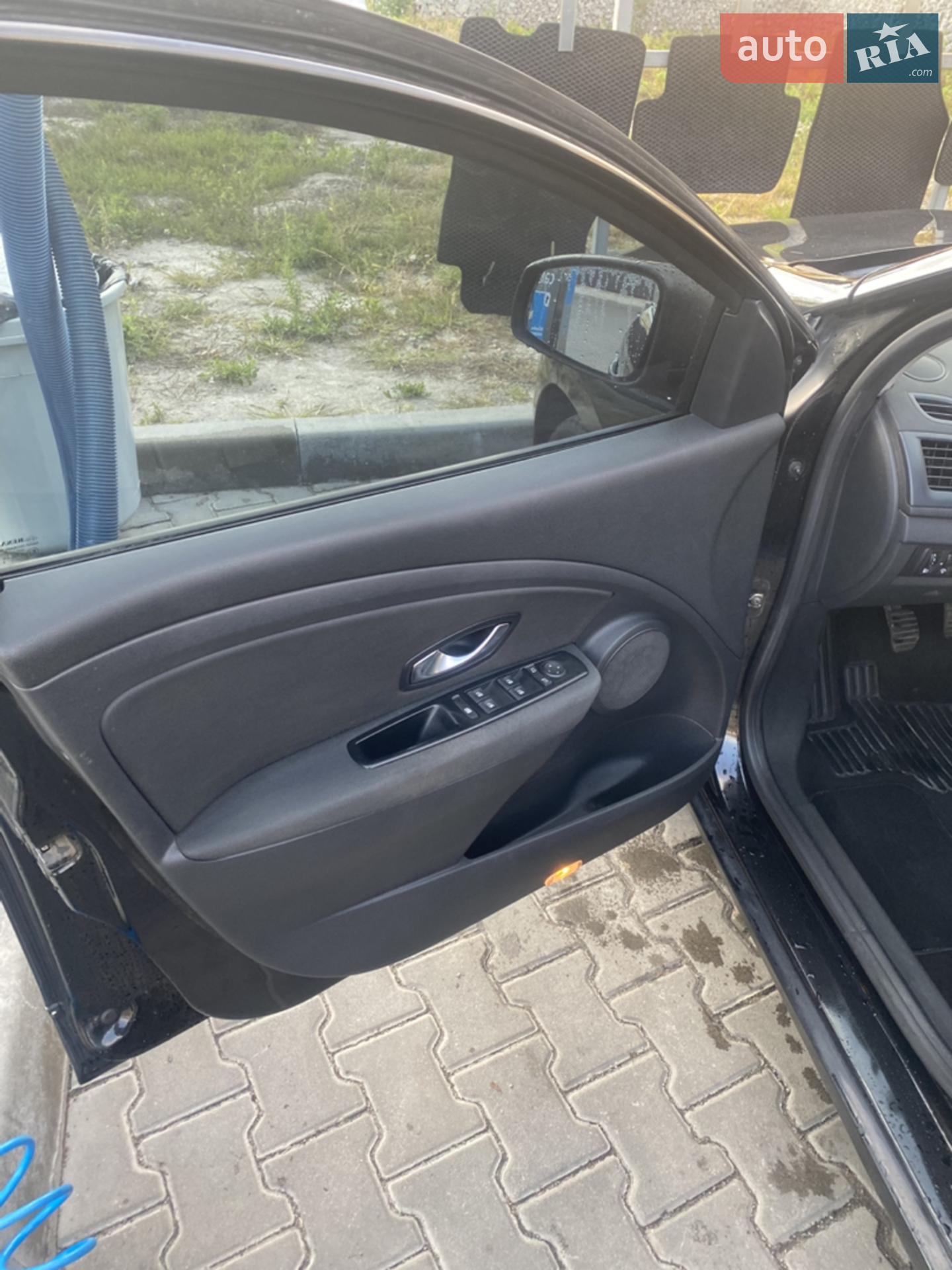 2011 Renault Megane - мініатюра 27