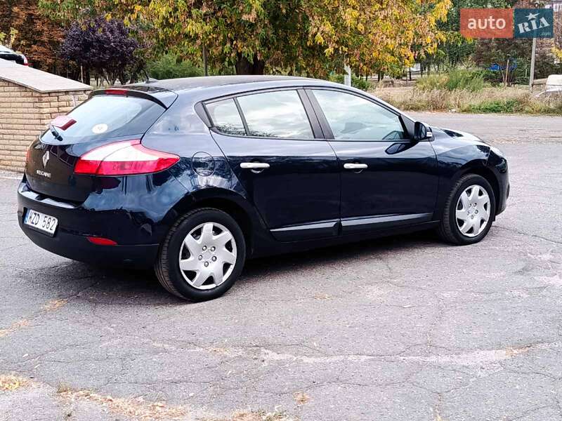 Хэтчбек Renault Megane 2010 в Полтаве