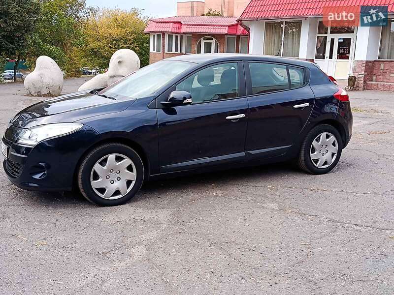 Хэтчбек Renault Megane 2010 в Полтаве