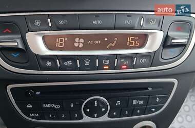Хэтчбек Renault Megane 2010 в 