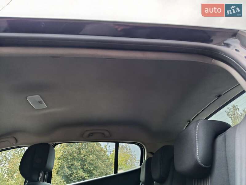 Хэтчбек Renault Megane 2010 в Полтаве