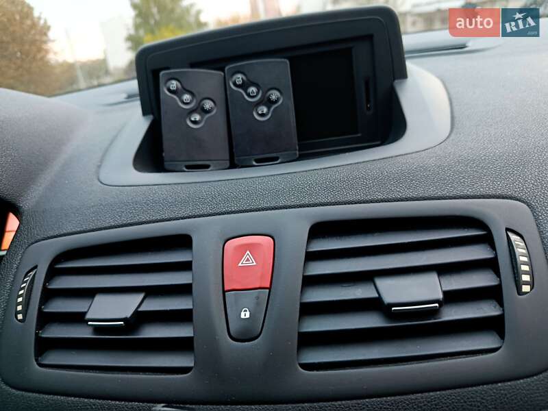 Хэтчбек Renault Megane 2010 в Полтаве
