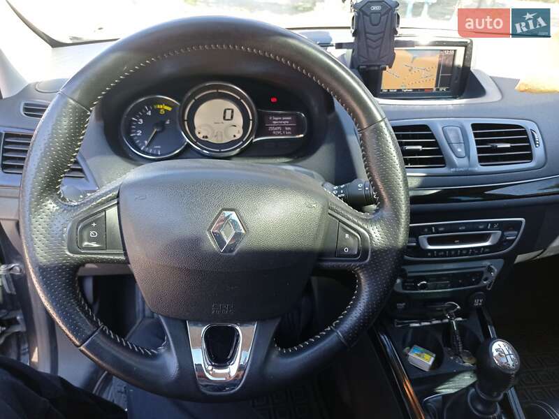 Універсал Renault Megane 2013 в Кам'янському
