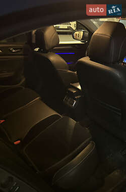 Седан Renault Megane 2020 в 