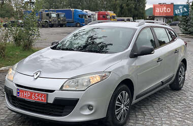 Универсал Renault Megane 2011 в Староконстантинове
