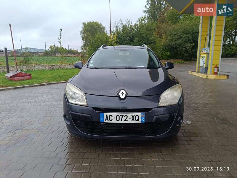 Универсал Renault Megane 2009 в Городке