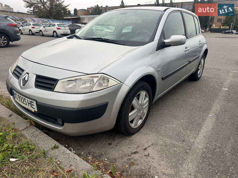 Хэтчбек Renault Megane 2005 в Киеве