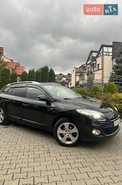 Універсал Renault Megane 2013 в Чернівцях