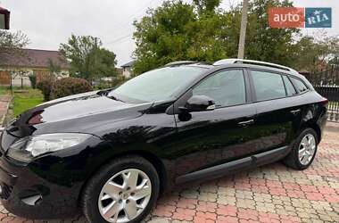 Универсал Renault Megane 2011 в 