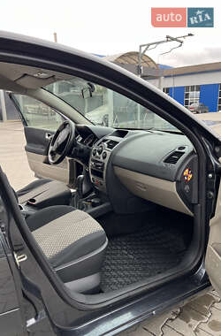 Универсал Renault Megane 2004 в 