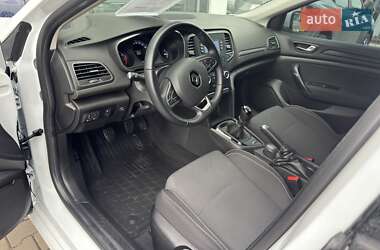 Седан Renault Megane 2020 в 