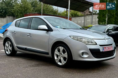 Хэтчбек Renault Megane 2009 в 