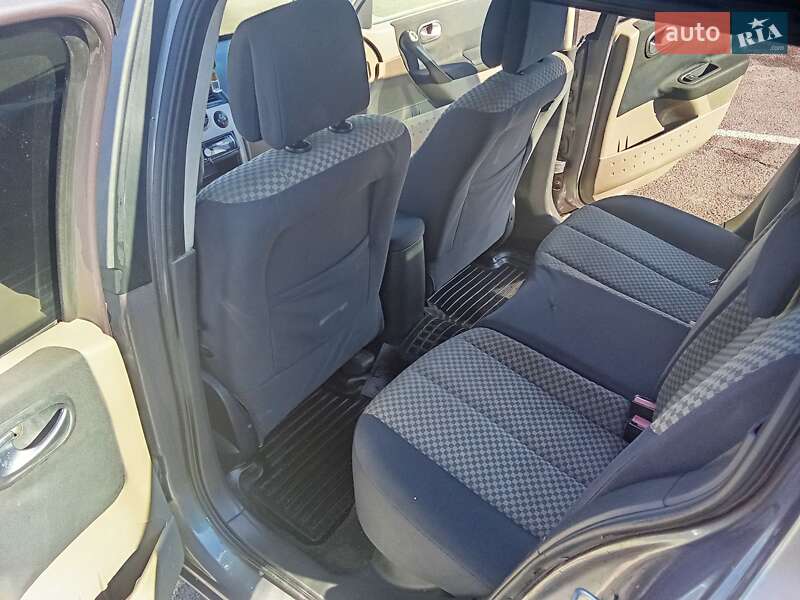 Хетчбек Renault Megane 2003 в Коростені фото 4 Хетчбек Renault Megane 2003 в Коростені