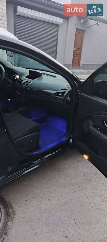 Универсал Renault Megane 2011 в Кропивницком фото 3 Универсал Renault Megane 2011 в Кропивницком