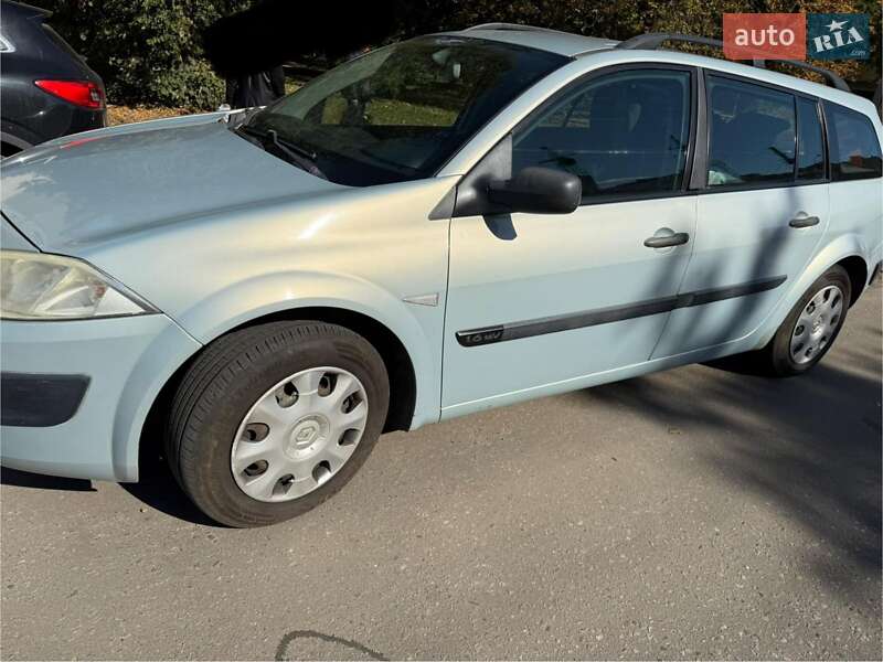 Універсал Renault Megane 2004 в 