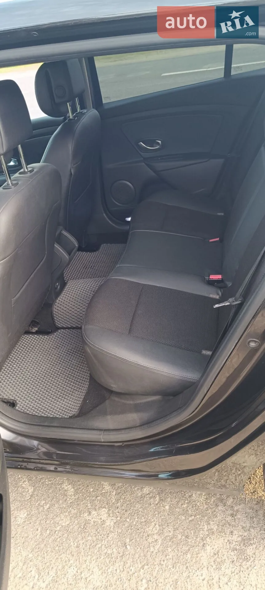 2010 Renault Megane - мініатюра 10