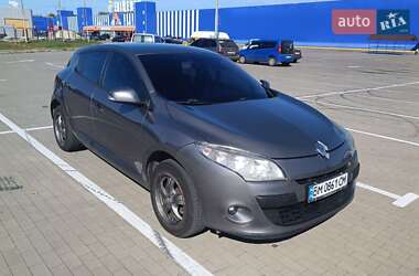 Хетчбек Renault Megane 2010 в Сумах