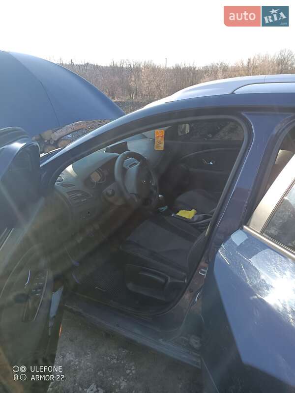 Универсал Renault Megane 2011 в Подольске фото 2 Универсал Renault Megane 2011 в Подольске