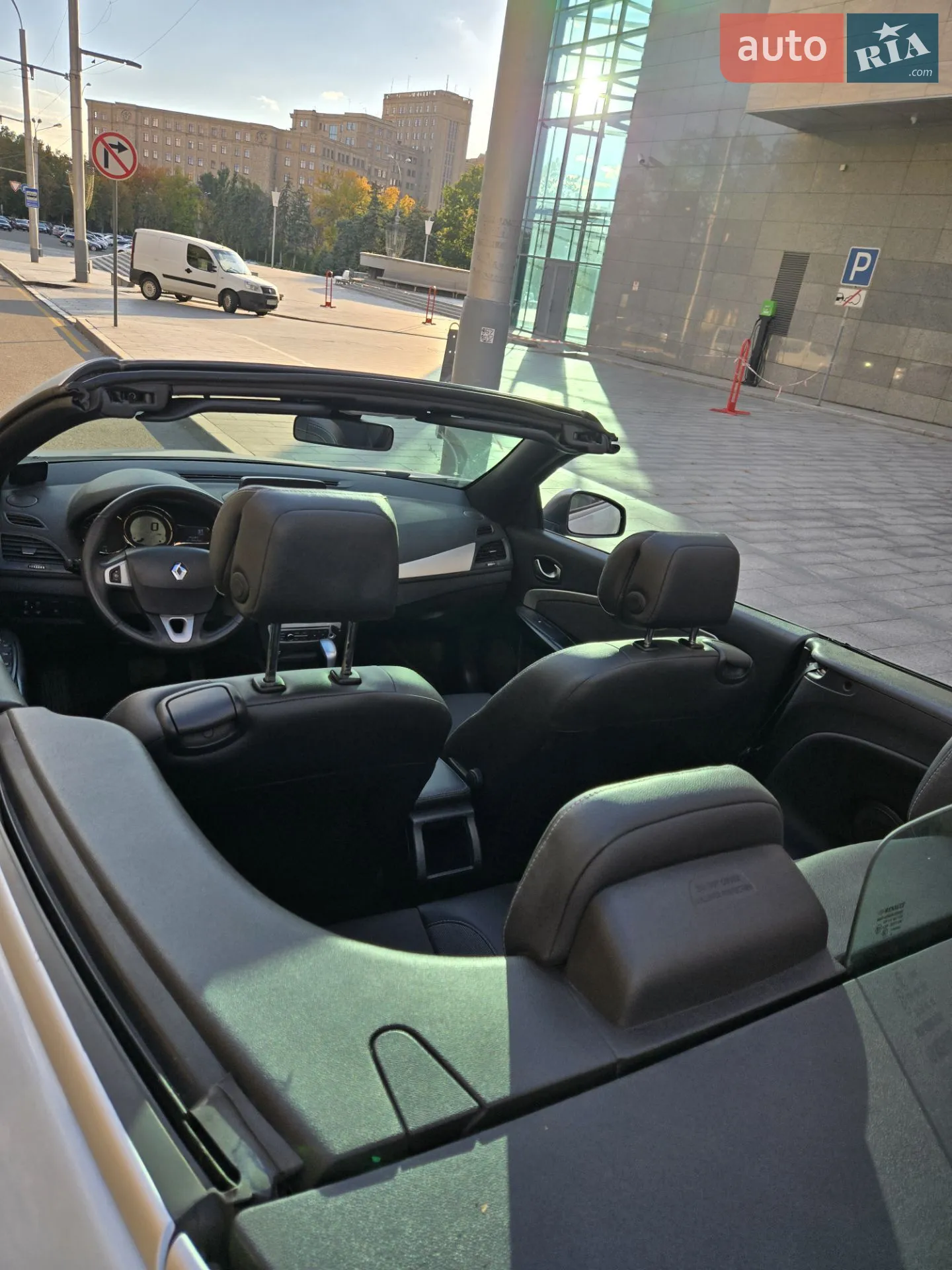 2012 Renault Megane - мініатюра 11