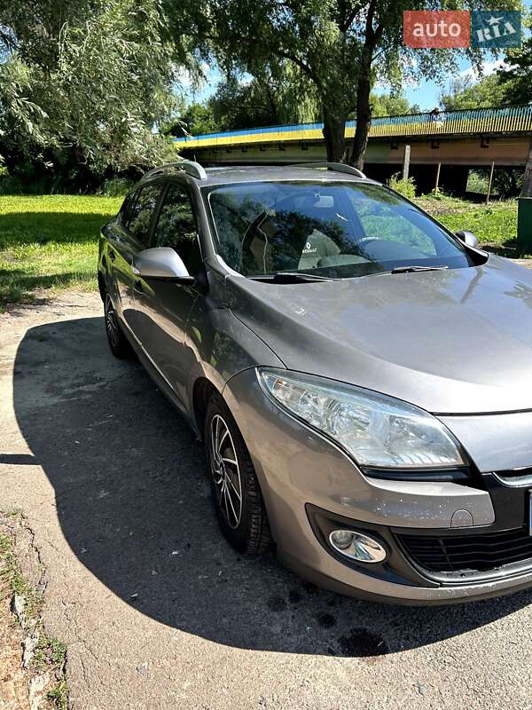 Універсал Renault Megane 2013 в Прилуках