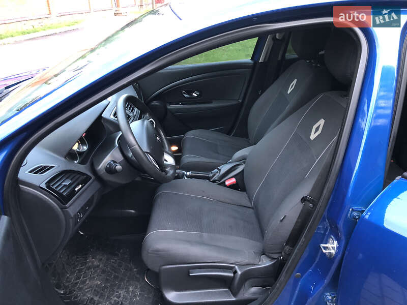 Хетчбек Renault Megane 2012 в Шептицькому фото 6 Хетчбек Renault Megane 2012 в Шептицькому