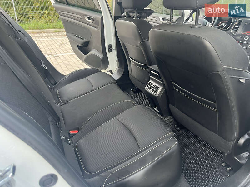 Универсал Renault Megane 2017 в Дубно фото 27 Универсал Renault Megane 2017 в Дубно