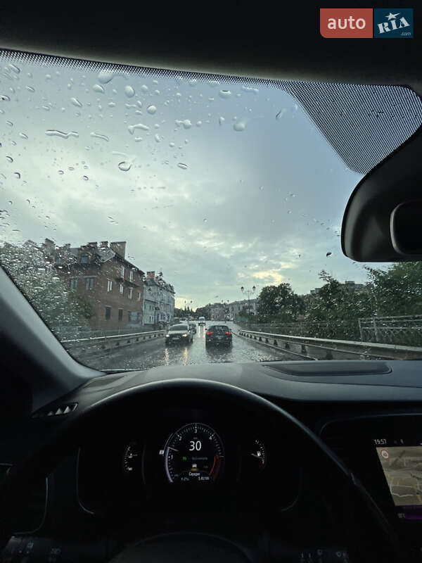 Универсал Renault Megane 2017 в Дубно фото 32 Универсал Renault Megane 2017 в Дубно