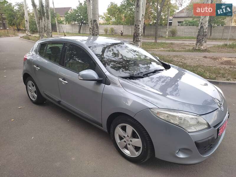 Хетчбек Renault Megane 2009 в Дніпрі фото 4 Хетчбек Renault Megane 2009 в Дніпрі