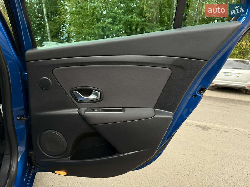 Універсал Renault Megane 2011 в Тернополі