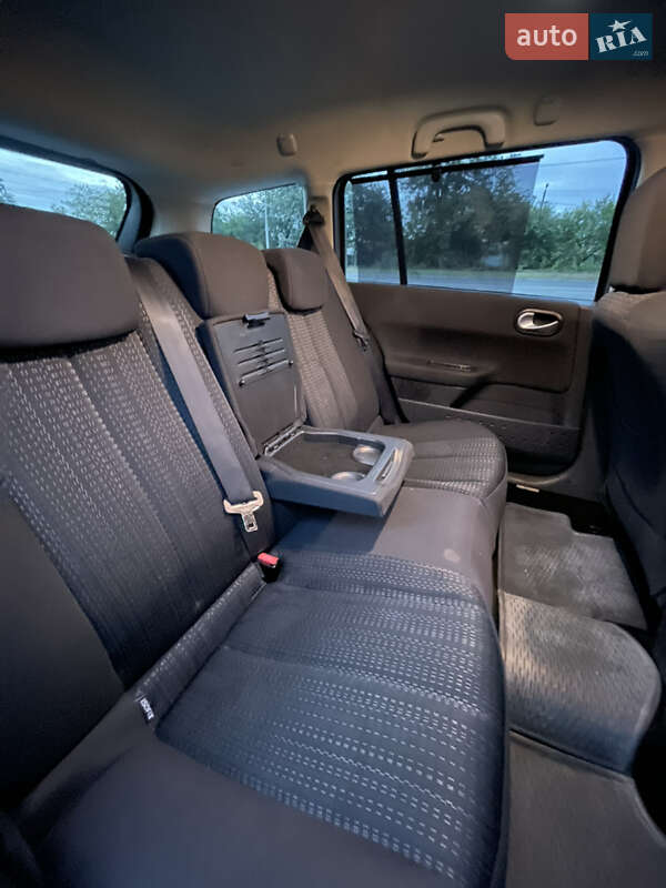 Универсал Renault Megane 2009 в Черкассах фото 14 Универсал Renault Megane 2009 в Черкассах